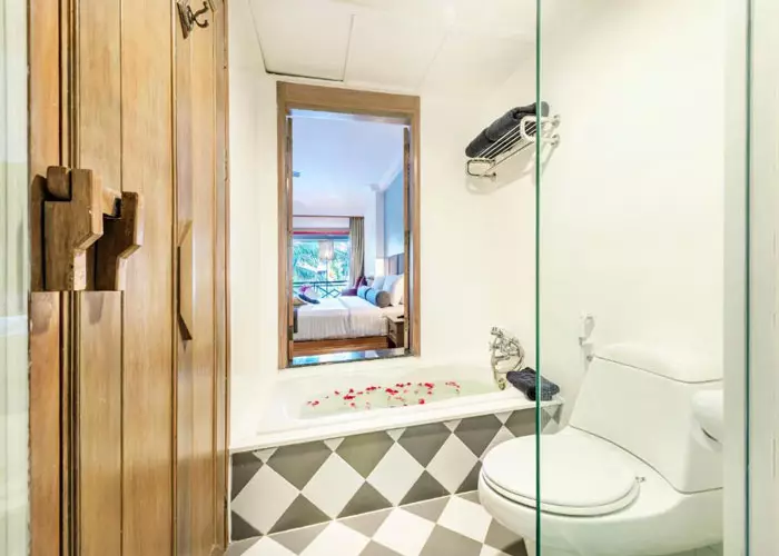 هتل چادا تای ویلیج ریزورت کرابی